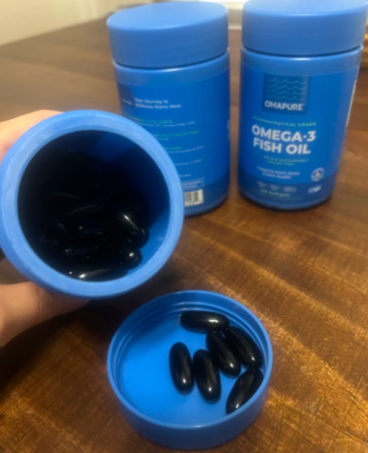 Customer photo review of OMAPURE Omega-3 Fish Oil