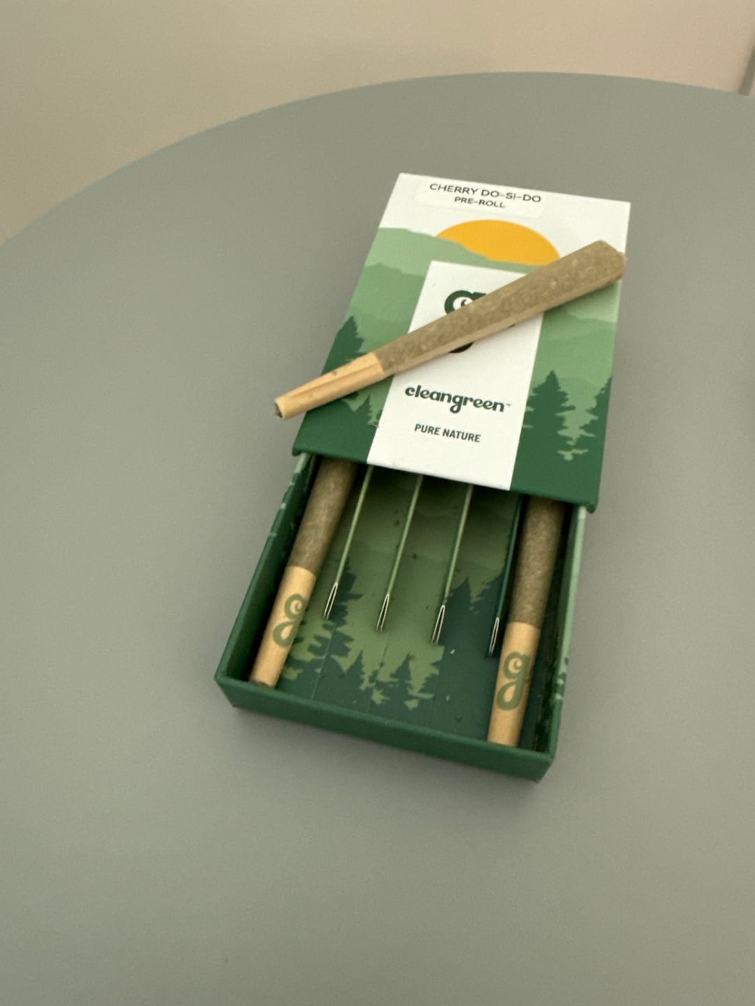 Customer photo review of Blue Dream Pre Roll 1 Gram - 6ct.