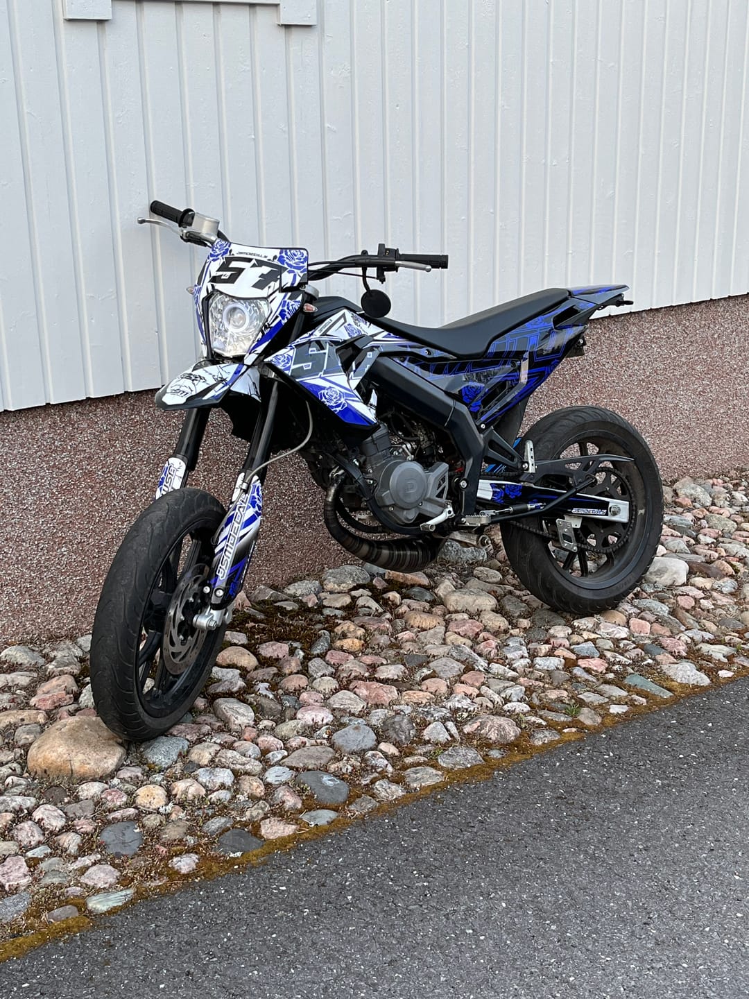 Customer photo review of ABYSS - GRAPHICS KIT