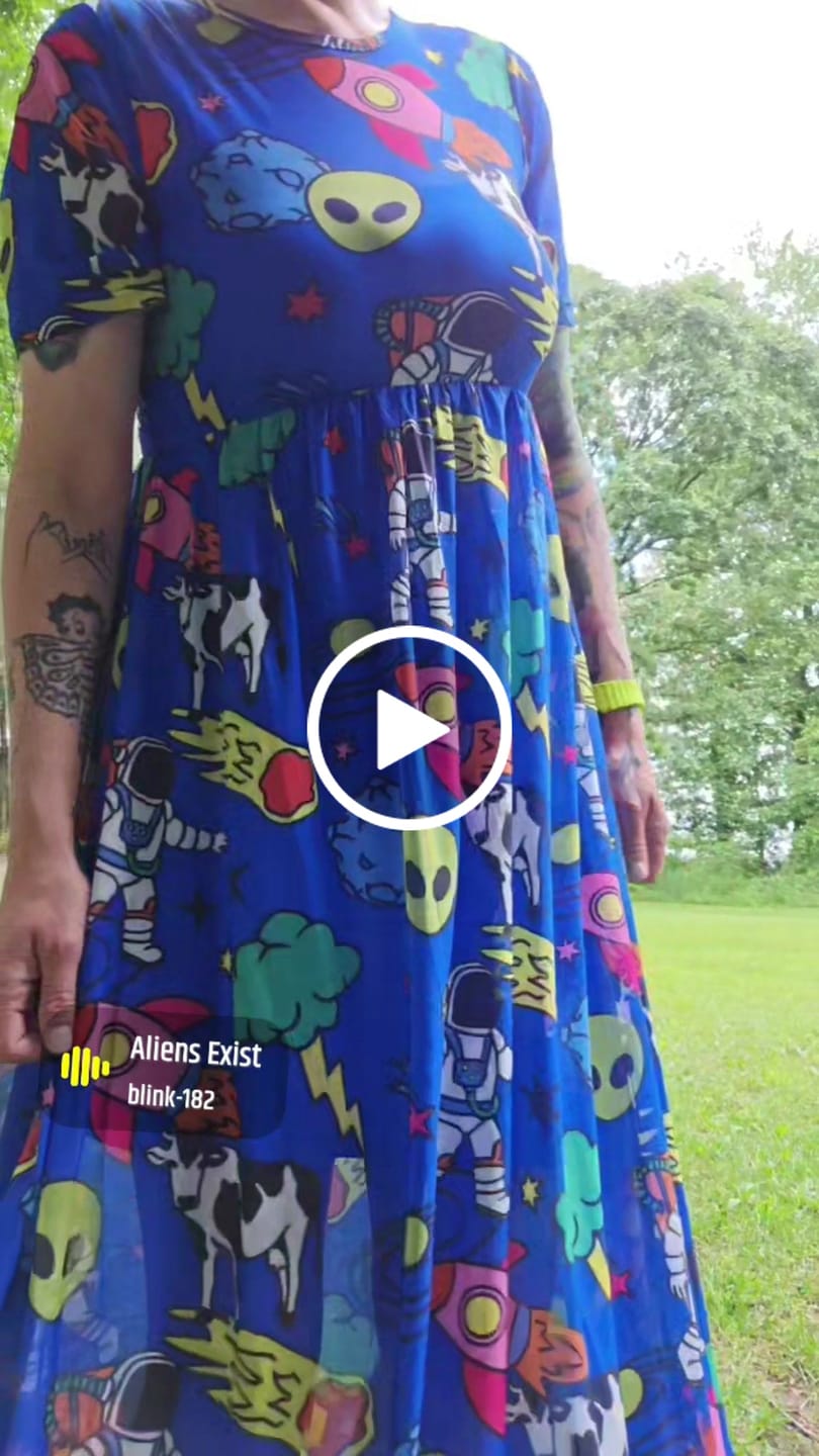 Customer video review of Not A Normal Field Short Sleeve Mesh Dress