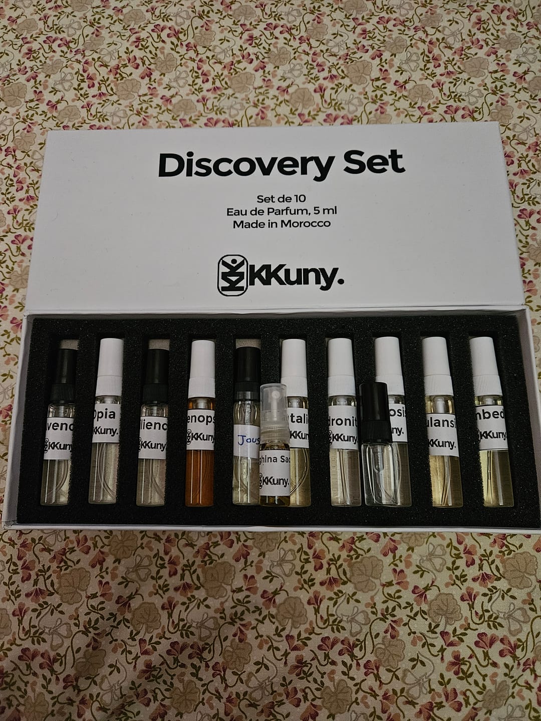 Customer photo review of Discovery Set (10 échantillons de 5 ml) : Collection "Unnamed Emotions"