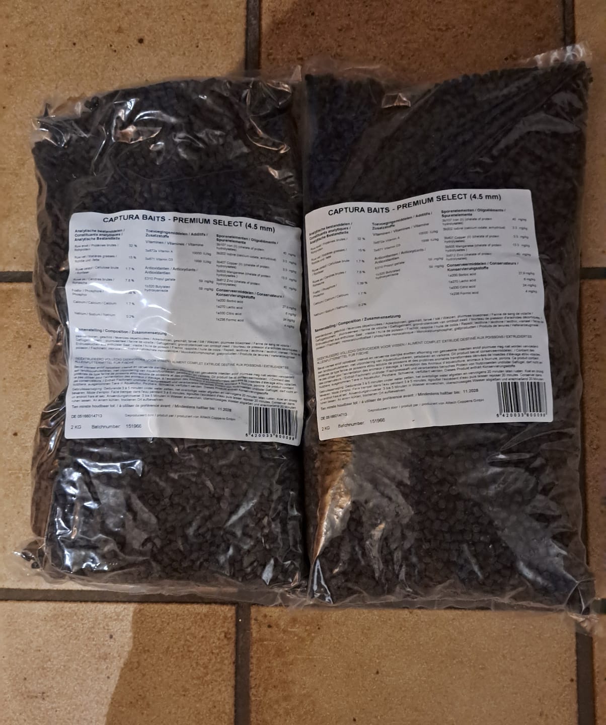 Customer photo review of RED PREMIUM SELECT PELLETS - ALLTECH COPPENS