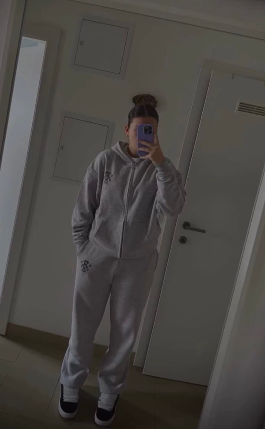 Customer photo review of CROATIA BASIC HEAVY ZIPPER