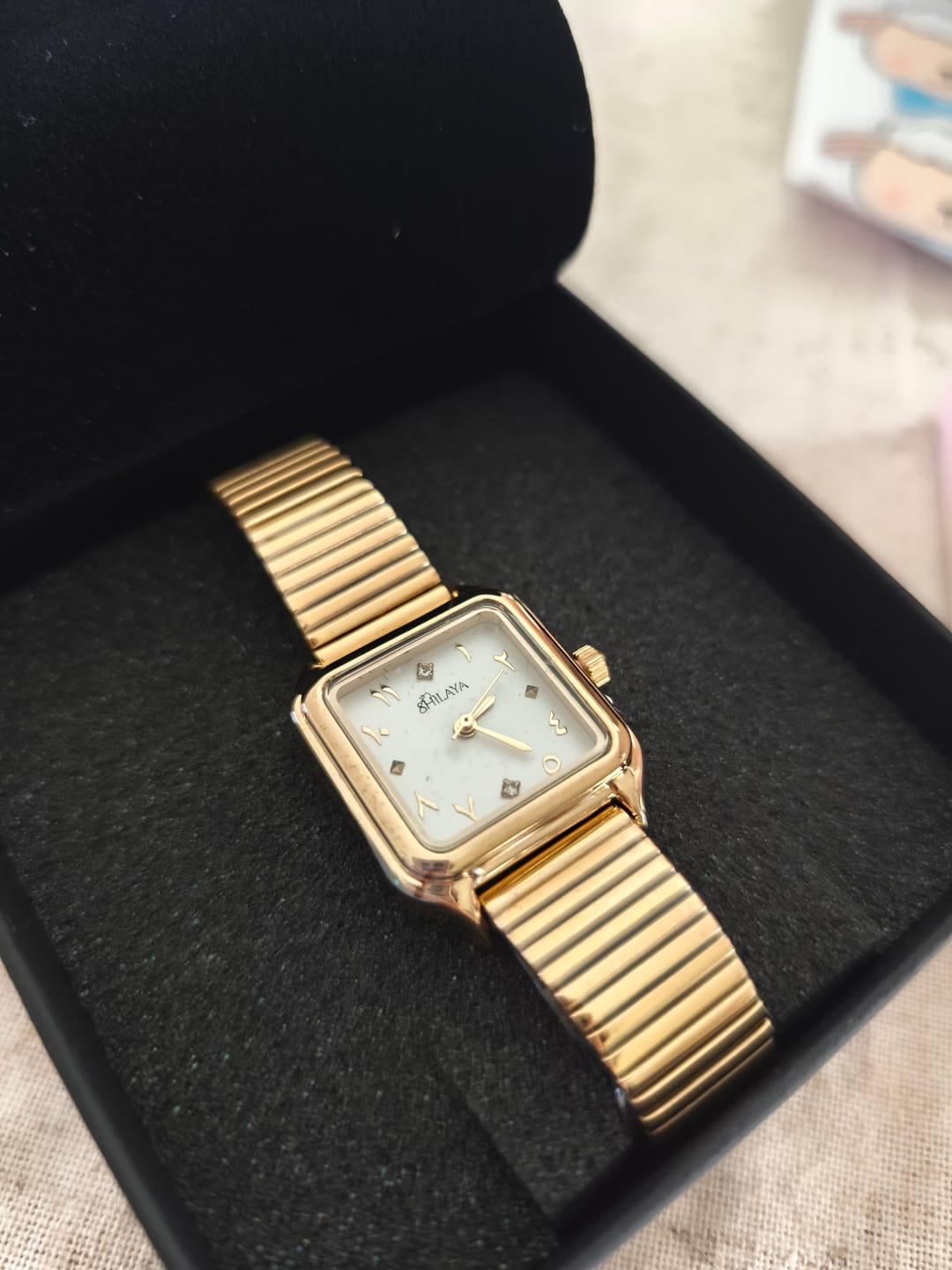 Customer photo review of LA CASUAL MONTRE DORÉ AVEC CHIFFRES ARABES