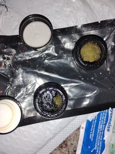 Customer photo review of Legendary Honey Crystal Gorilla Glue 3.5G (BOGO)