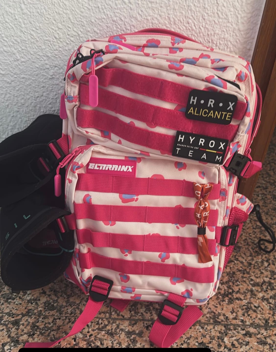 Customer photo review of Mochila Táctica 25L All In Cream Leopard