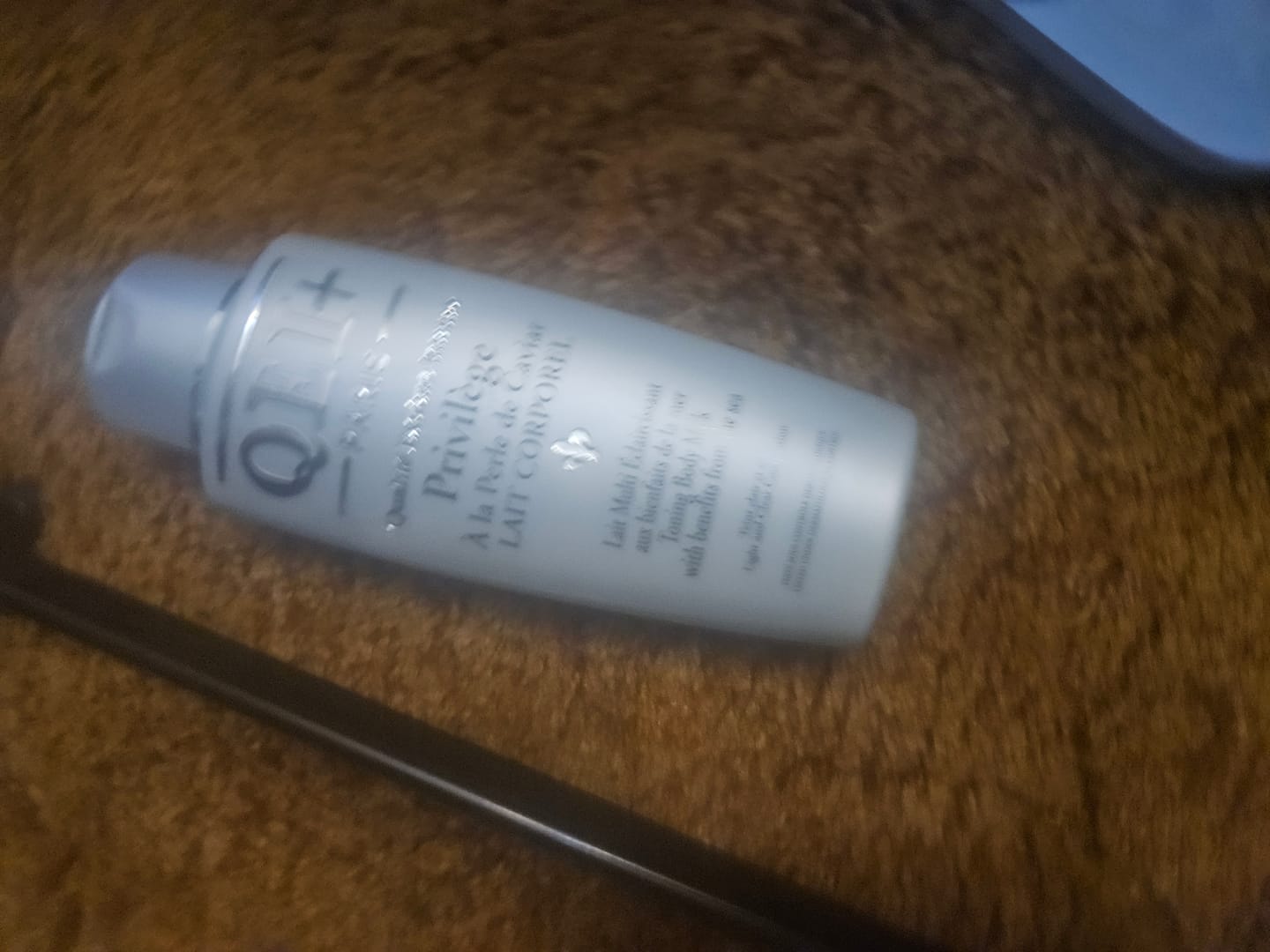 Customer photo review of QEI+ Privilege Caviar Pearl Body Lotion 16.8 oz