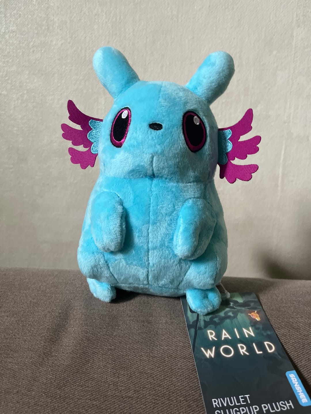 Customer photo review of Rain World - Rivulet Slugpup Plush