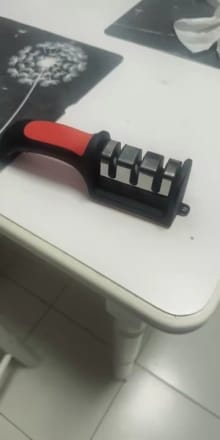 Customer photo review of 4-in-1 Kitchen Knife Sharpener
