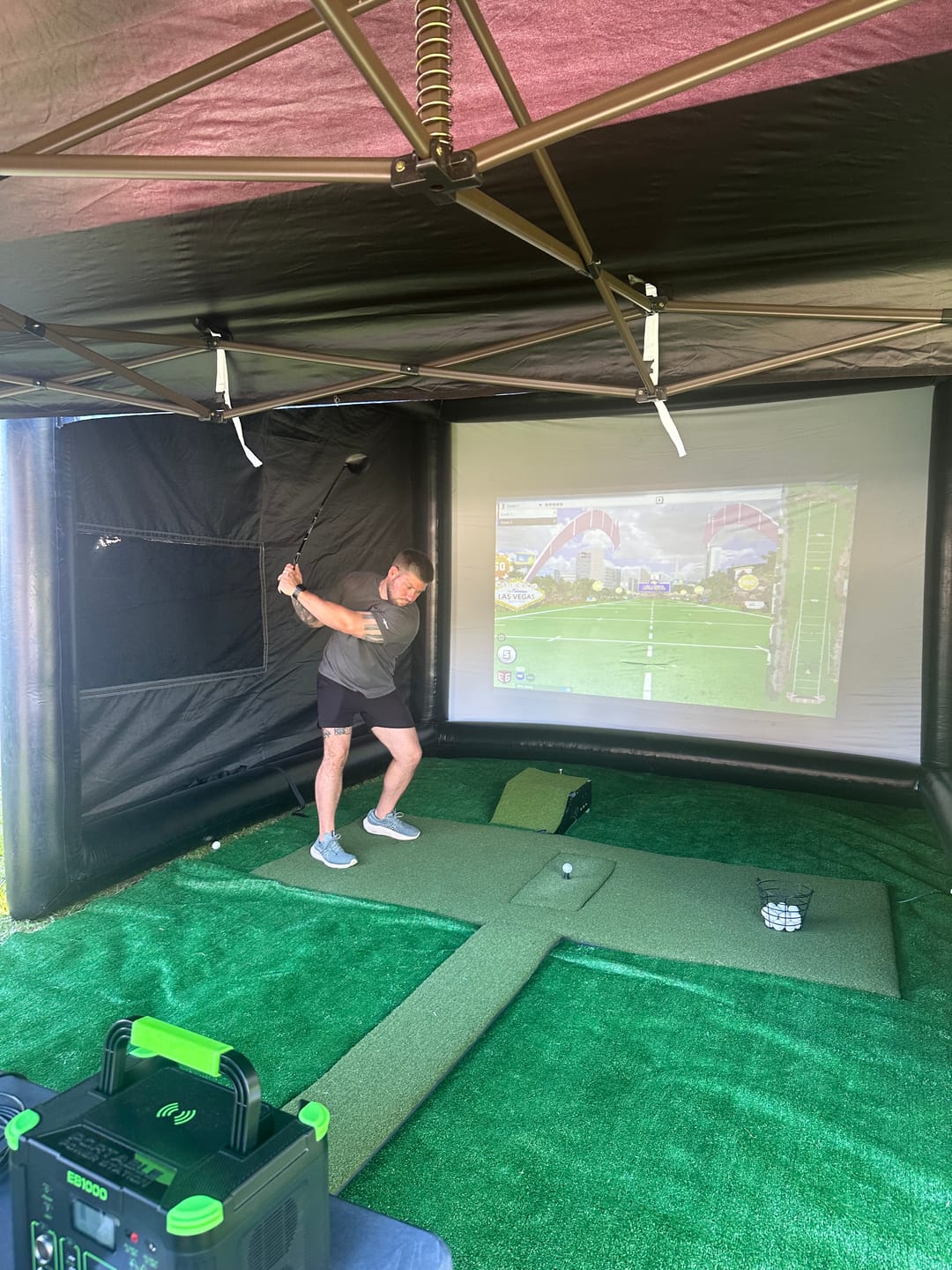 Customer photo review of Best Indoor Golf Simulator Inflatable Enclosure Portable Screen Tent Golf Simulator Hitting Bay