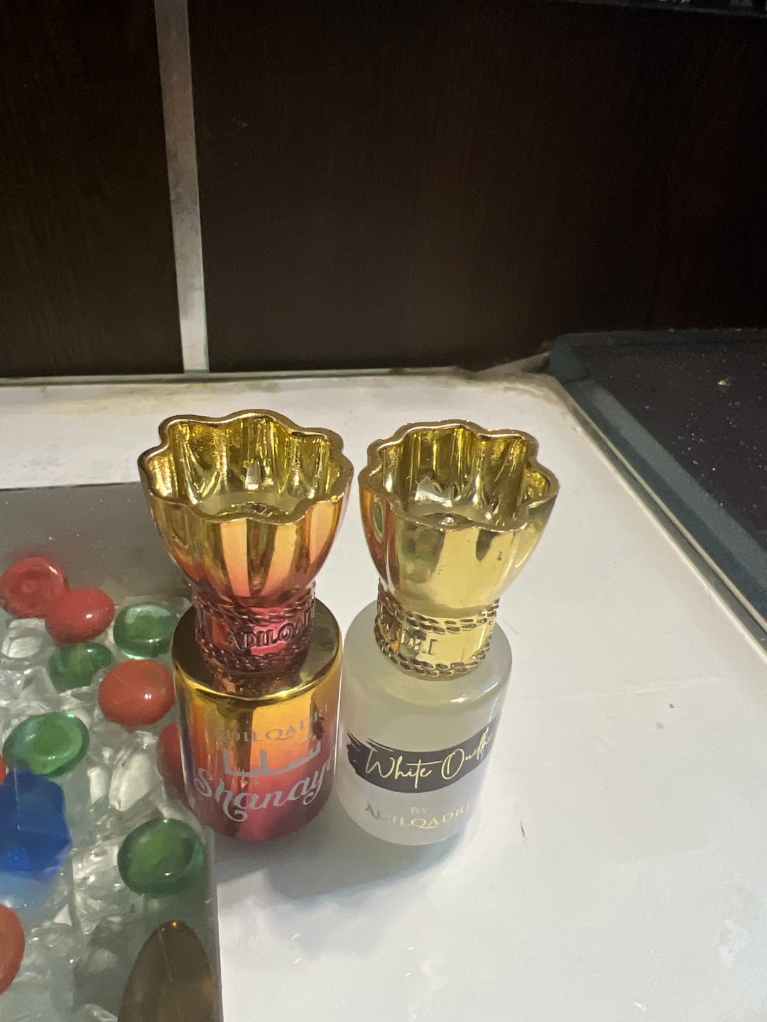 Customer photo review of 2 Pcs Attar Set Shanaya And White Oudh 5.5 Ml Each