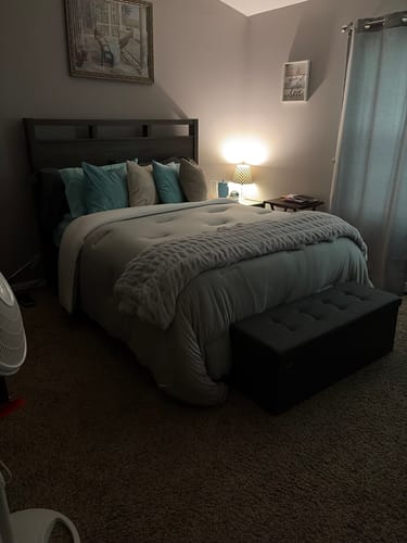 Customer photo review of MarshMellow Comforter
