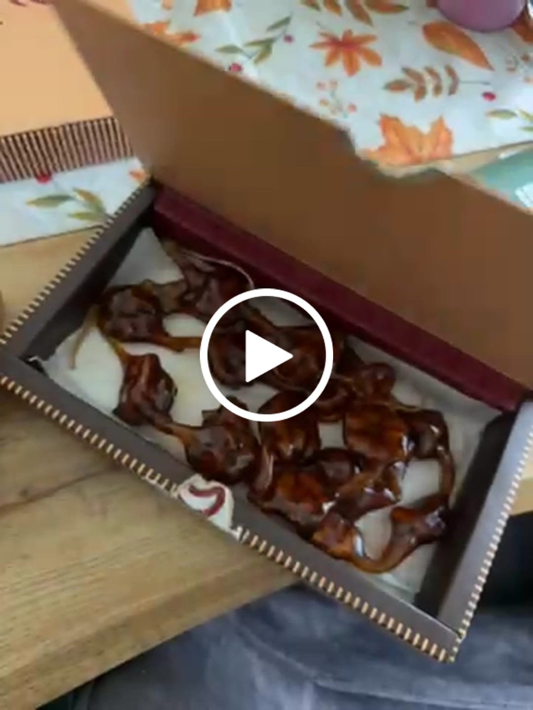 Customer video review of Kelebek Cevizli Sucuk/ Walnuss in Traubenmelasse