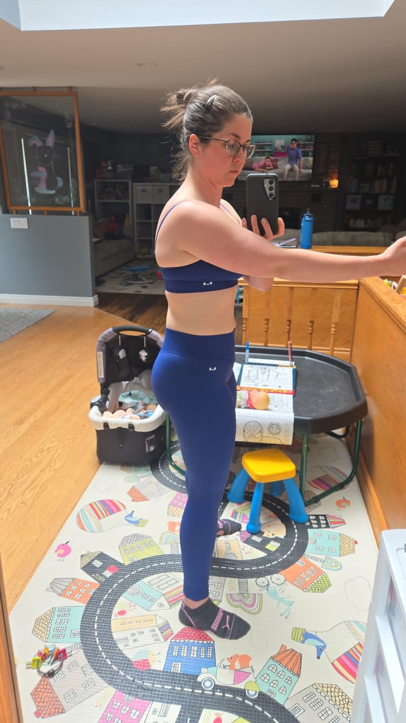 Customer photo review of Sculpt Leggings - Blueberry