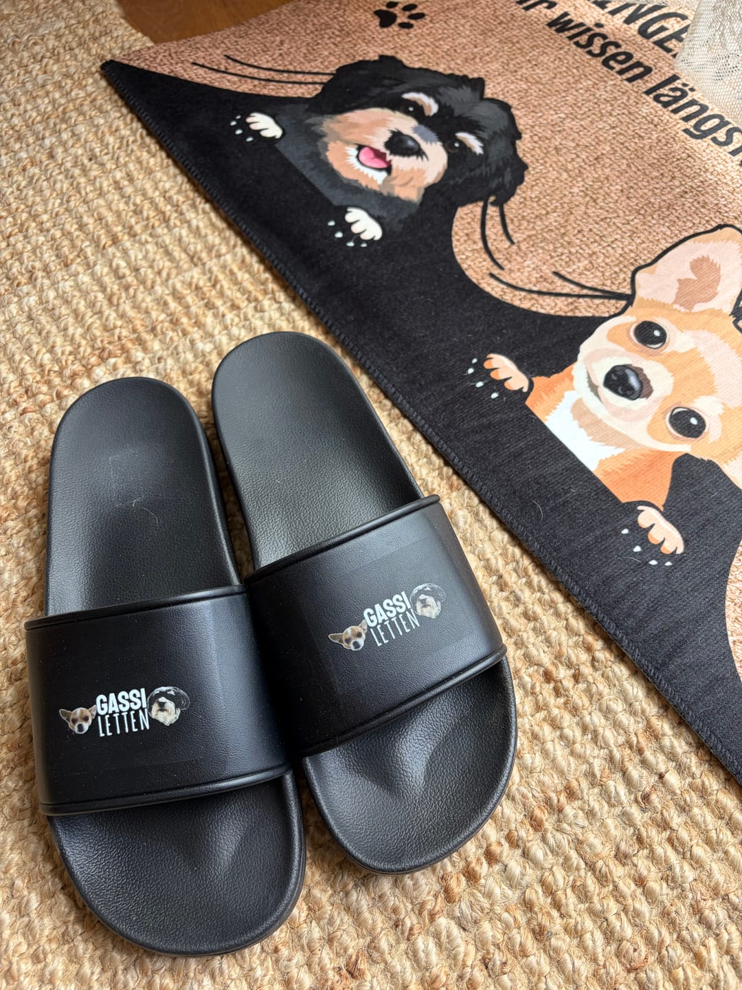 Customer photo review of Personalisierte Badelatschen - Gassiletten