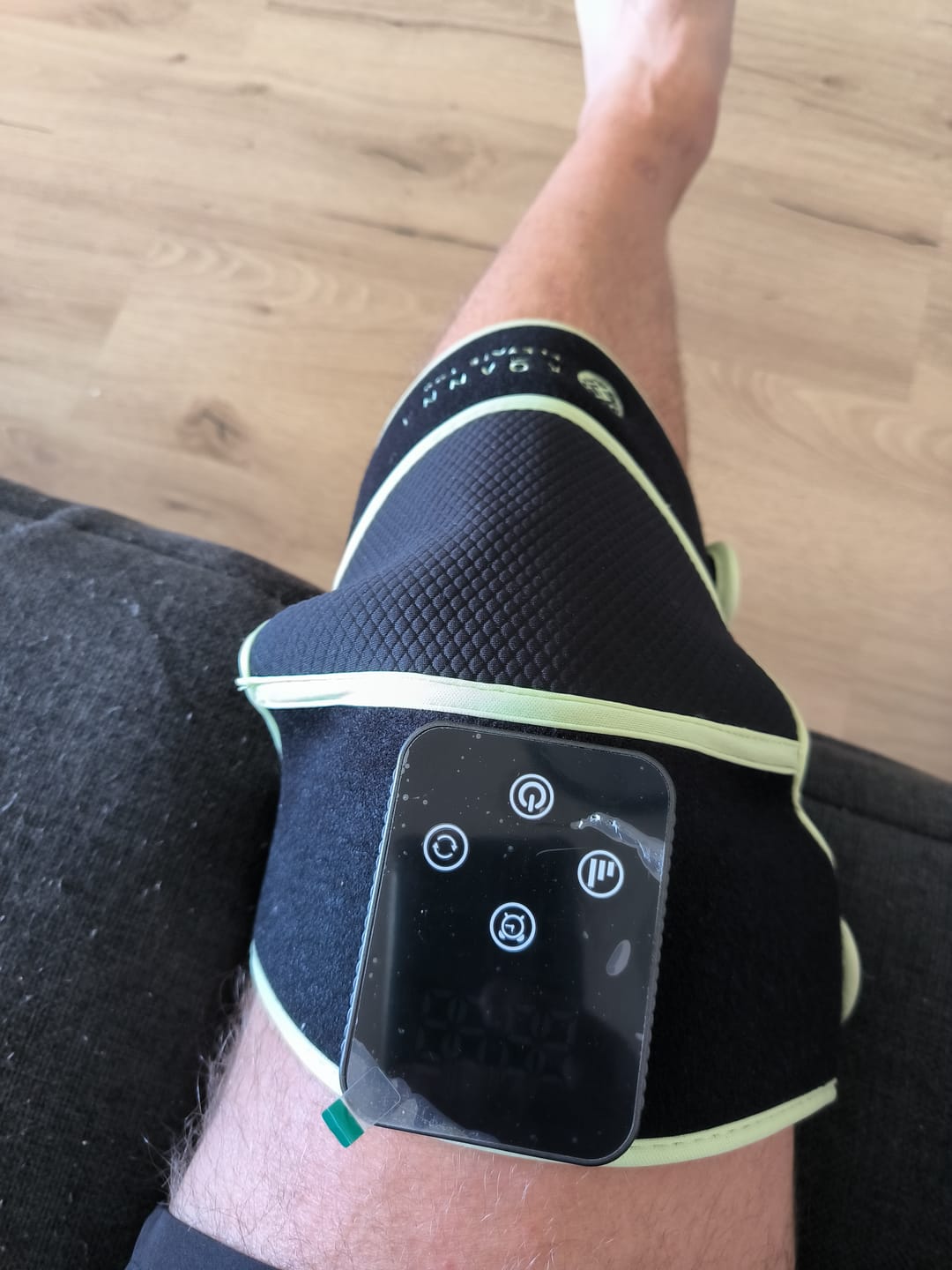 Customer photo review of Koanna® Rotlicht Bandage gegen Knieschmerzen