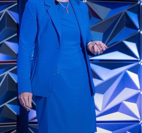 Customer photo review of Moreland Travel Blazer - OrigamiTech :: Ocean Blue