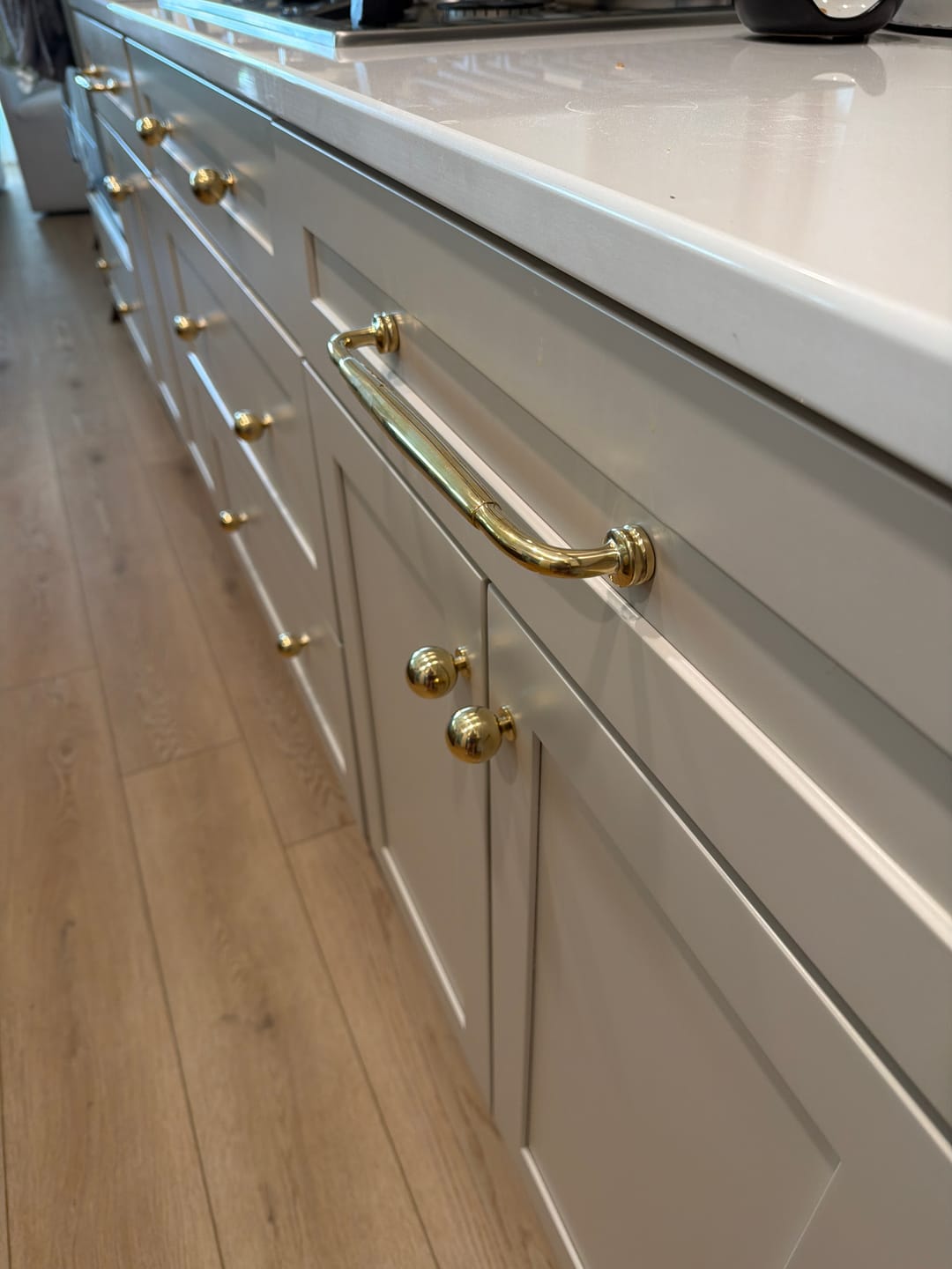 Customer photo review of Classic Cabinet Pulls with Backplate - Unlacquered Brass Polished