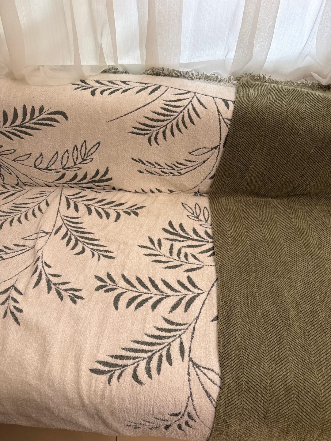 Customer photo review of Modular Elastic Sofa Cover