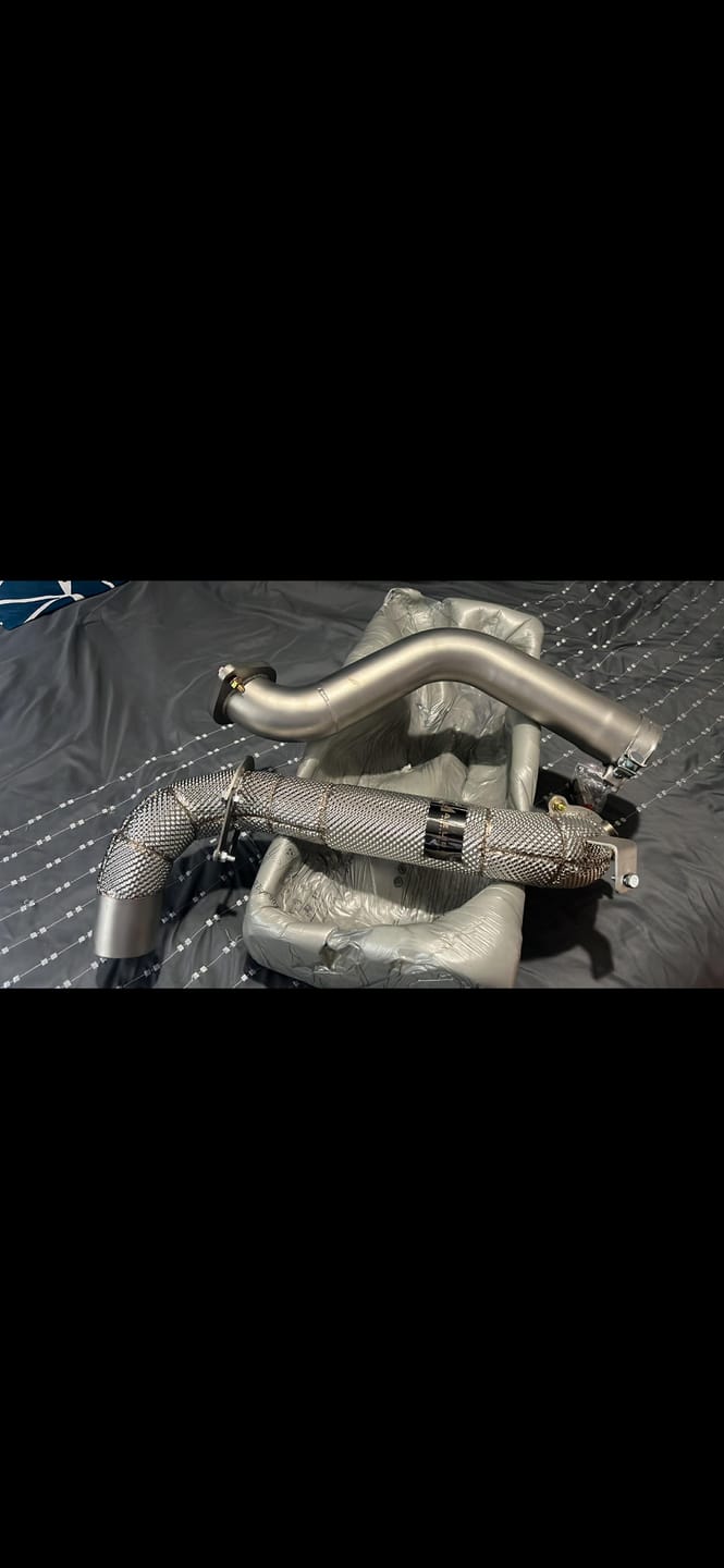 Customer photo review of Azure Performance Mercedes Benz A/CLA/GLA Class | W177/C118/H247 | A35 / CLA35 / GLA35 | Downpipe