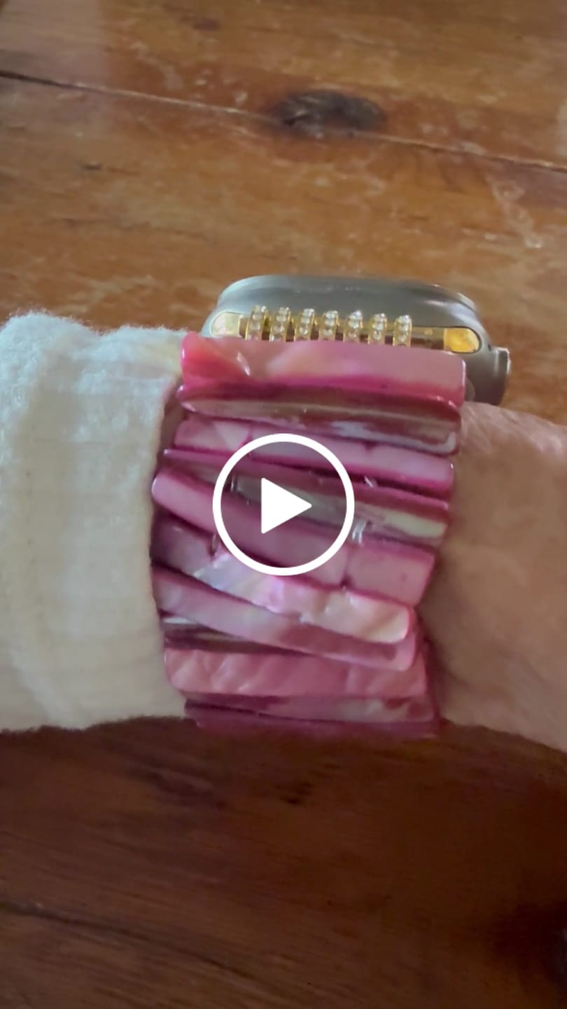 Customer video review of Imperial Orchid Shell Stretch Apple Watch Strap