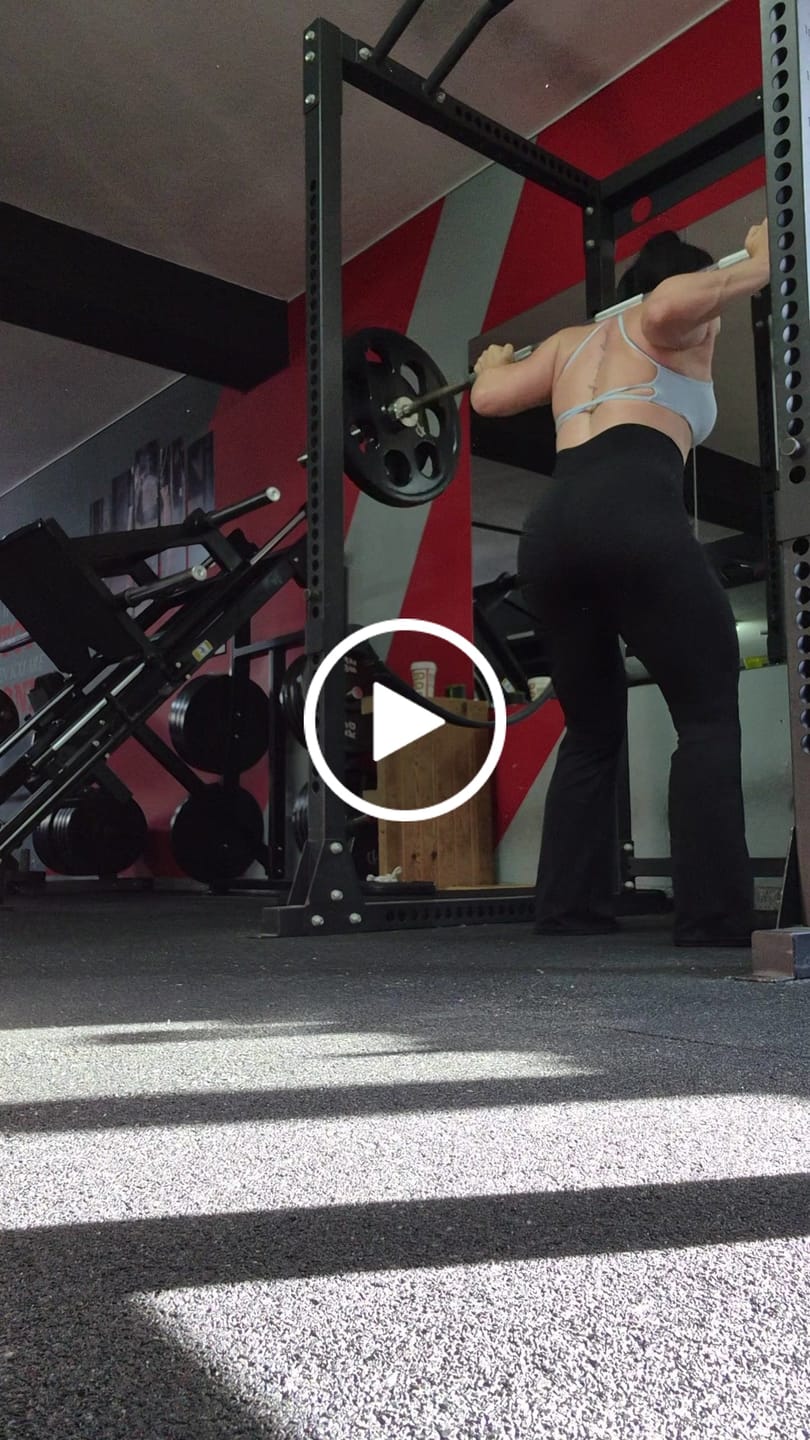 Customer video review of SECOND SKIN SCULPT FLARED LEGGINGS