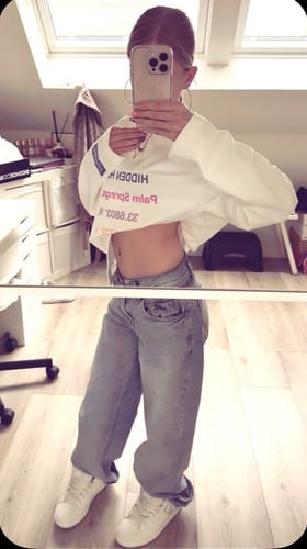 Customer photo review of PALM SPRINGS LONGSLEEVE T-SHIRT WHITE