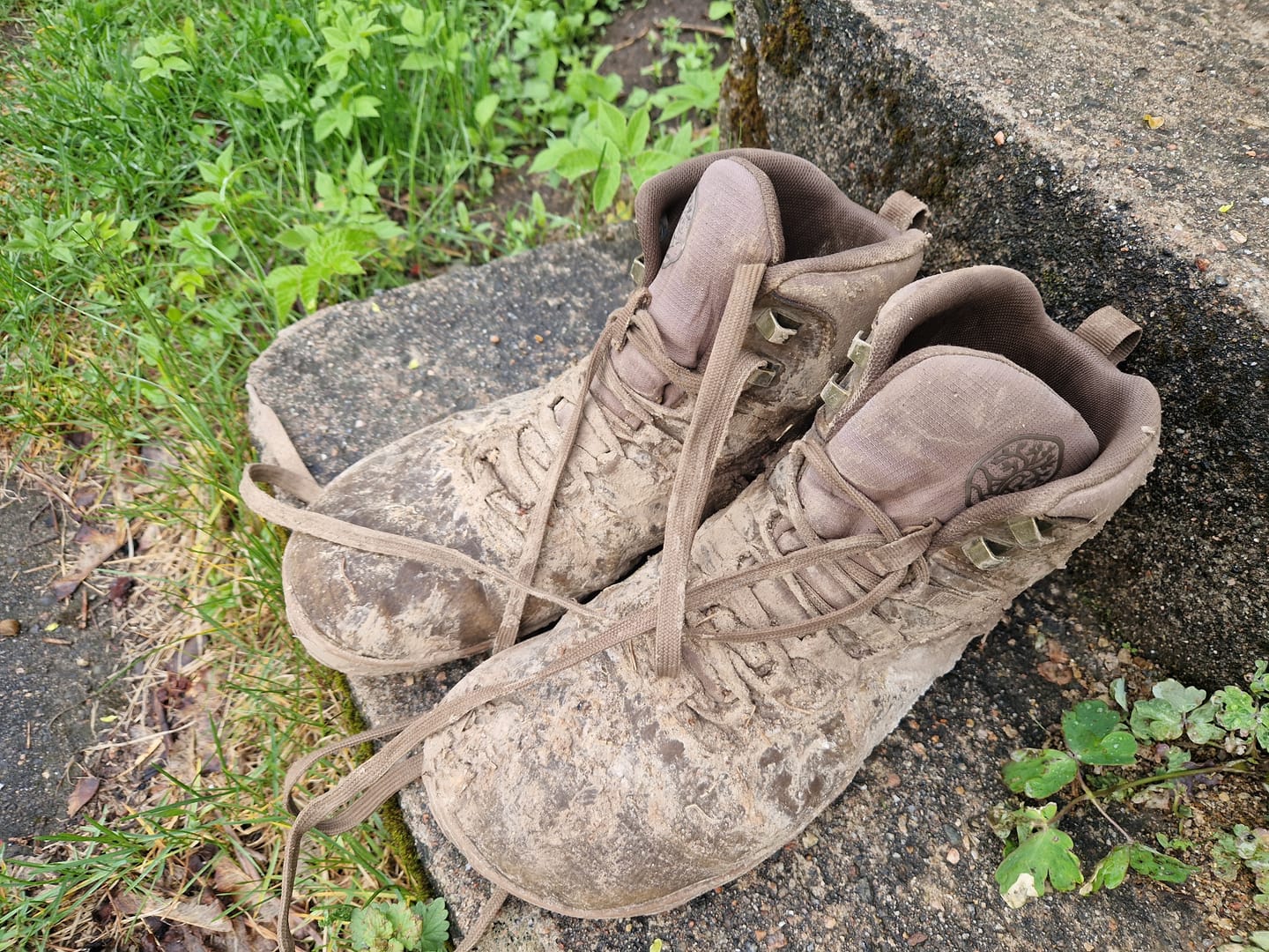 Customer photo review of Vaistoa Uoma 2 -paljasjalkavaelluskengät