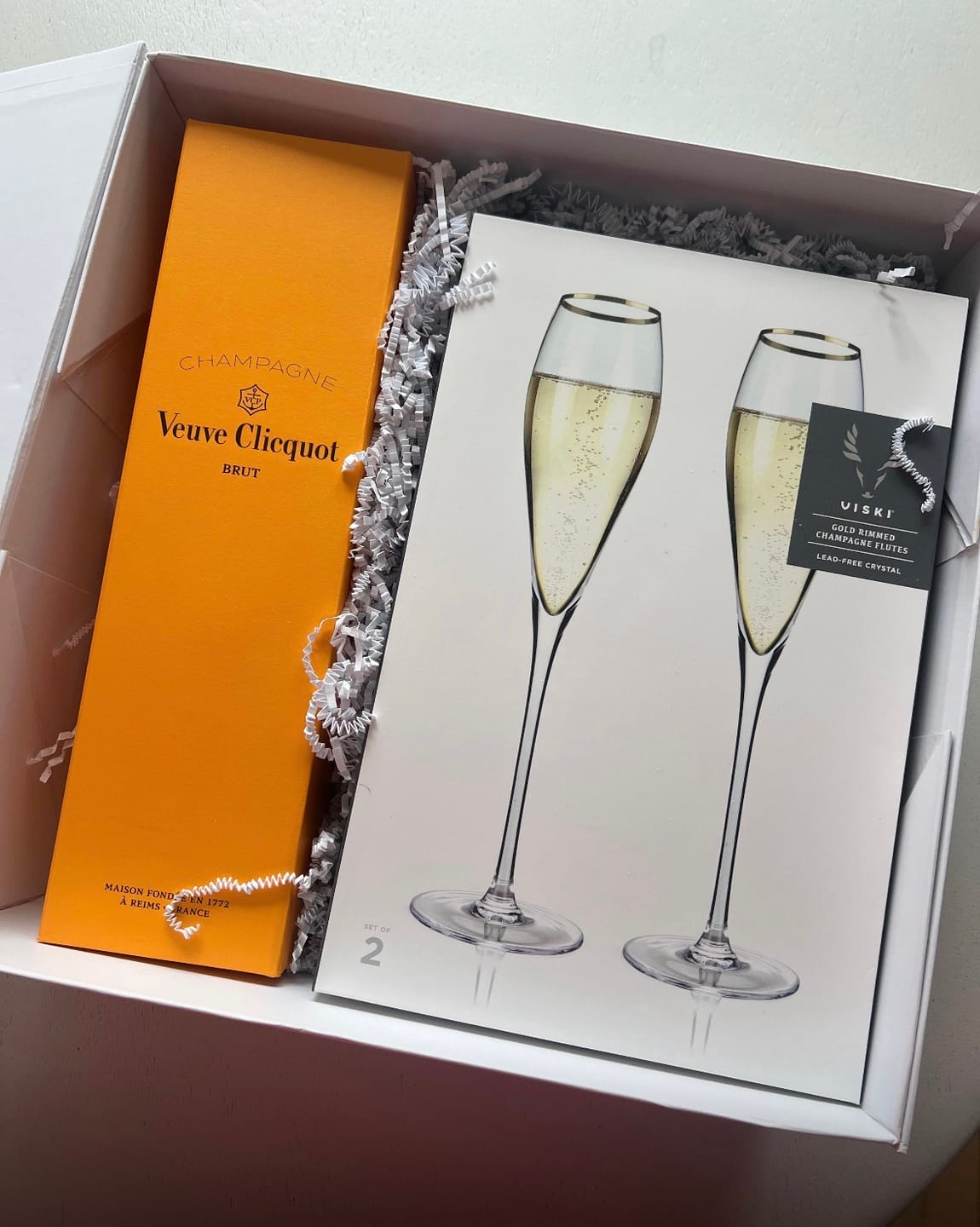 Customer photo review of Veuve Clicquot w/Champagne Flutes