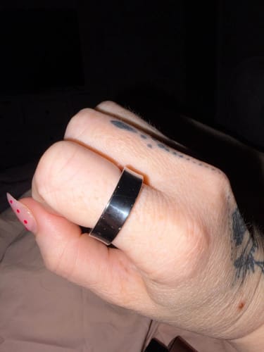 Customer photo review of Onyx Smart Ring