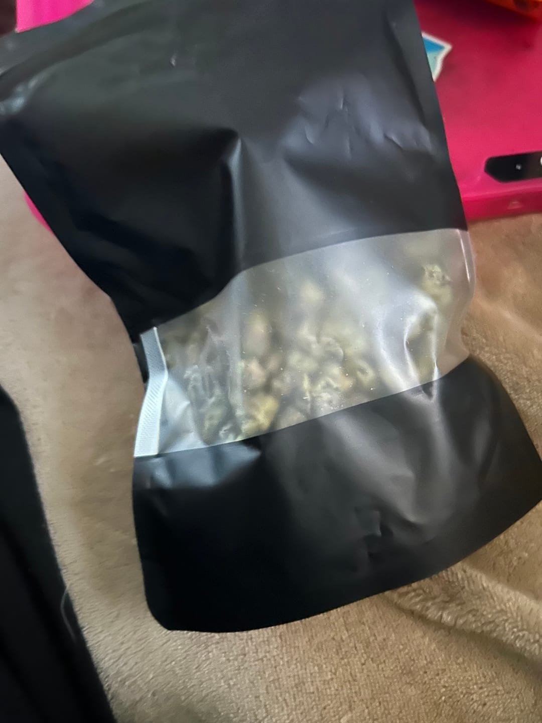 Customer photo review of Reserve Indoor Smalls - 1oz