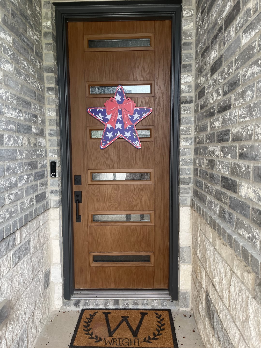 Customer photo review of Patriotic Star with Bow Door Hanger