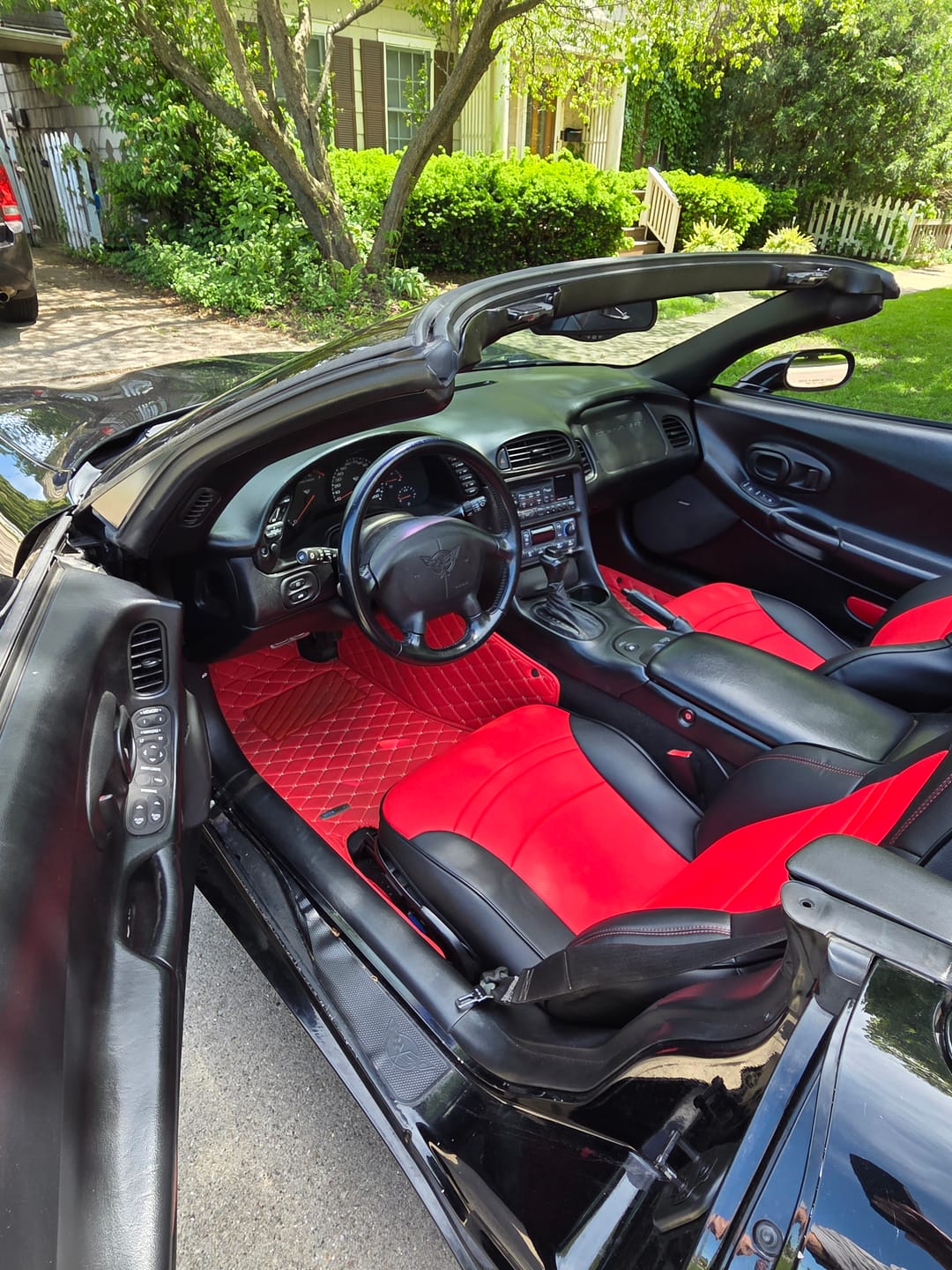 Customer photo review of Corvette C5 Custom Leather Seat Covers