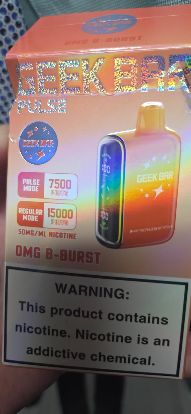 Customer photo review of Geek Bar PULSE 15000