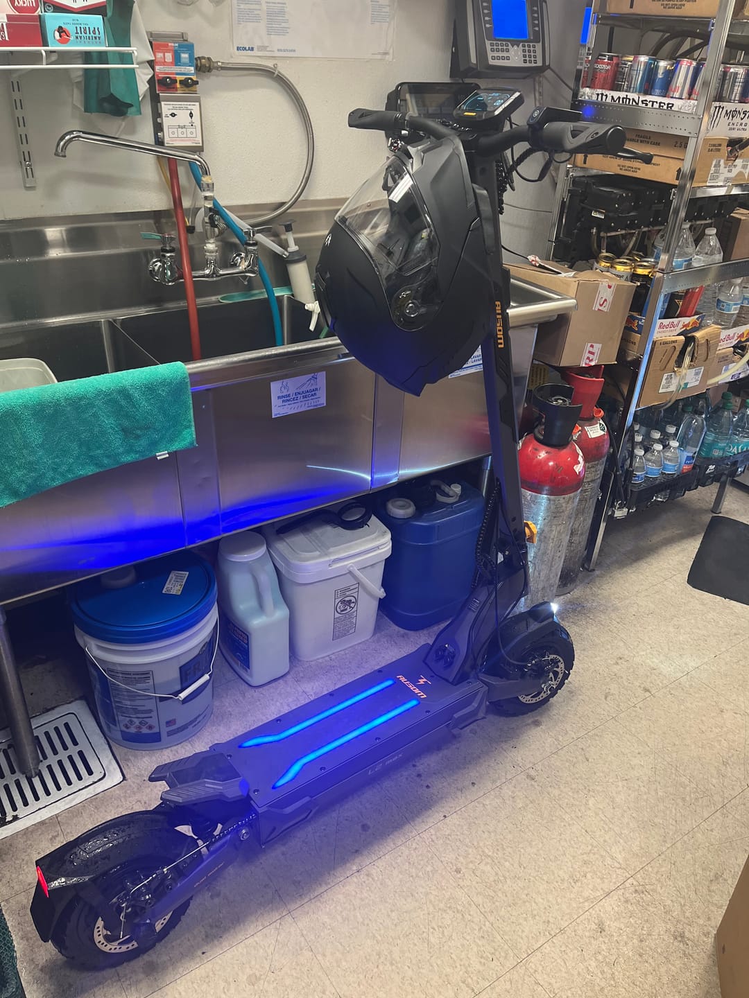 Customer photo review of Ausom L2 Max Dual Motor E-scooter