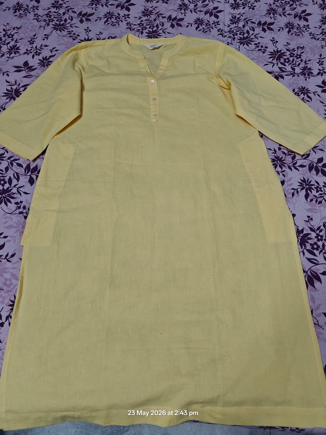 Customer photo review of Women Lemon Yellow Airy Linen Long Kurta