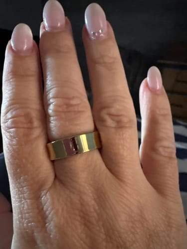 Customer photo review of Onyx Smart Ring