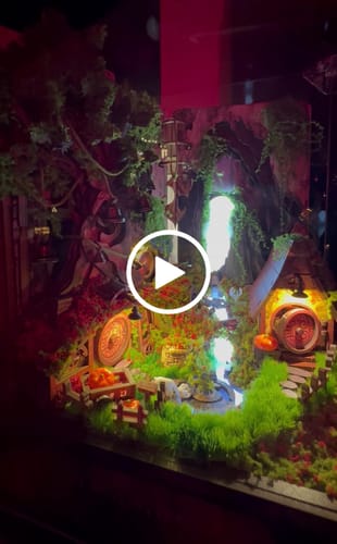 Customer video review of Whispering Hollow Miniature House Kit (Music Box) | Collector's Edition