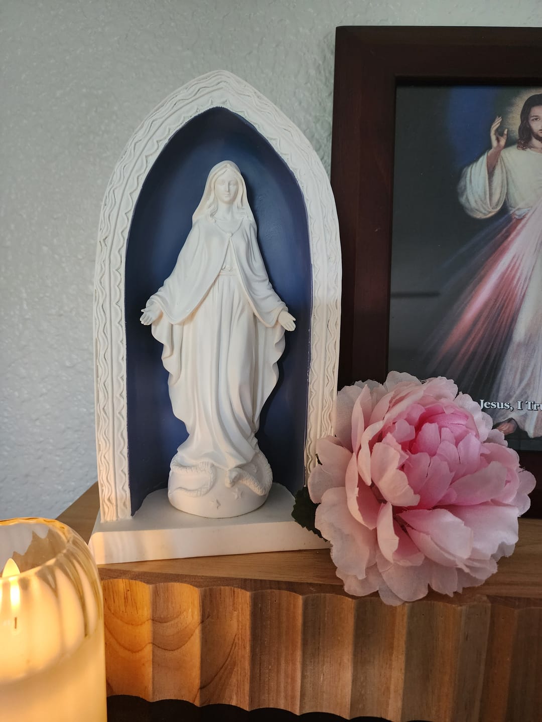 Customer photo review of Our Lady of Grace | Della Robbia