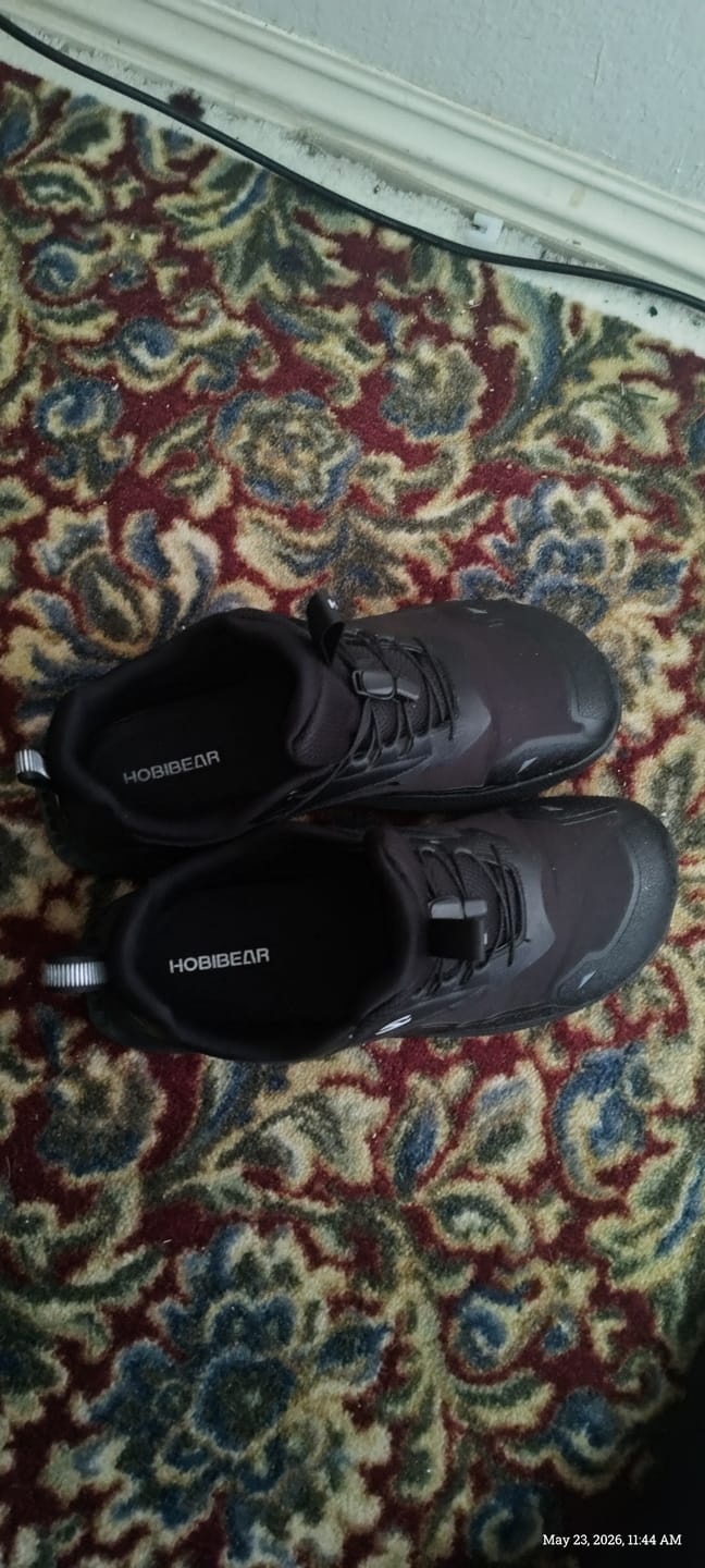 Customer photo review of Stratus - Wide Toe Sneakers