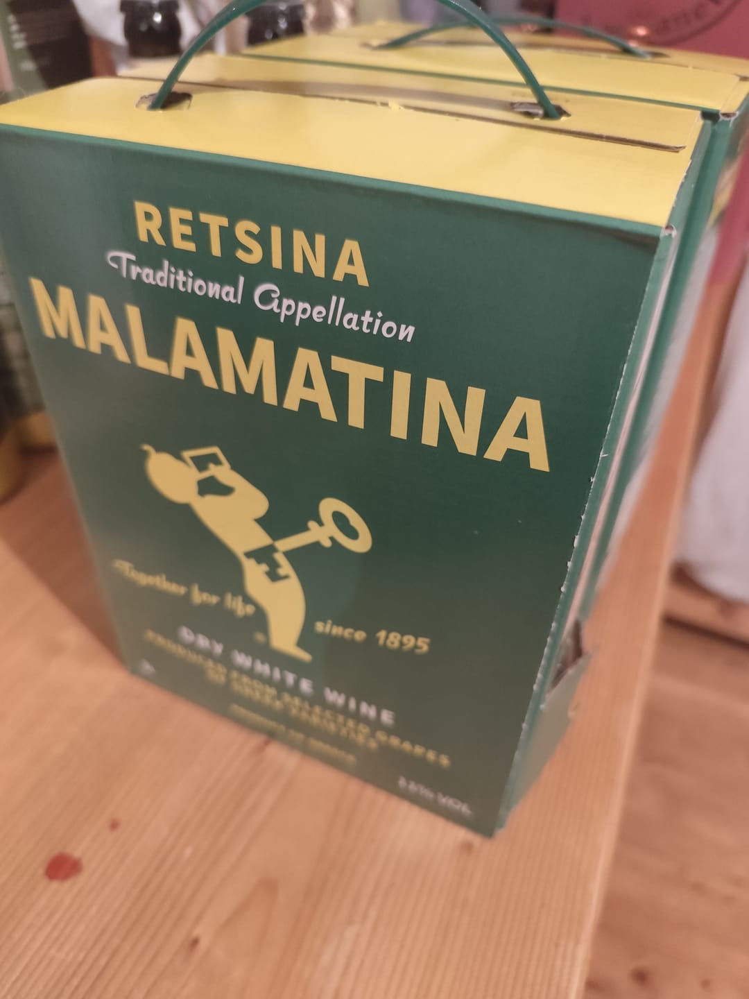 Customer photo review of Malamatina retsina - 3L