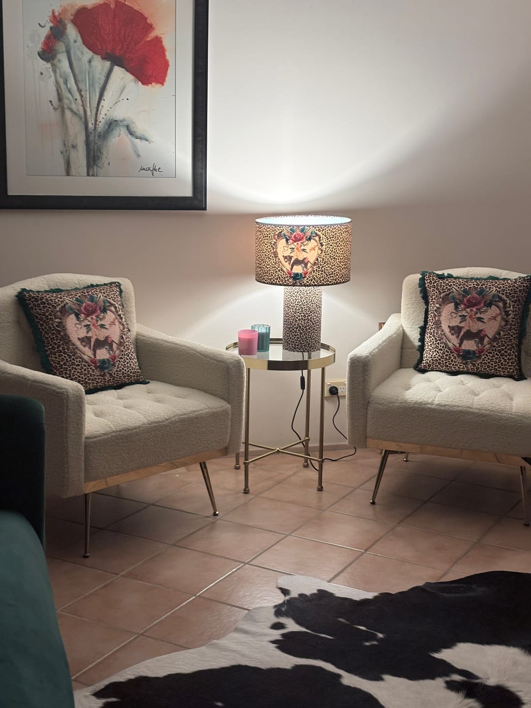 Customer photo review of Tiger Rose Cushion Queen K