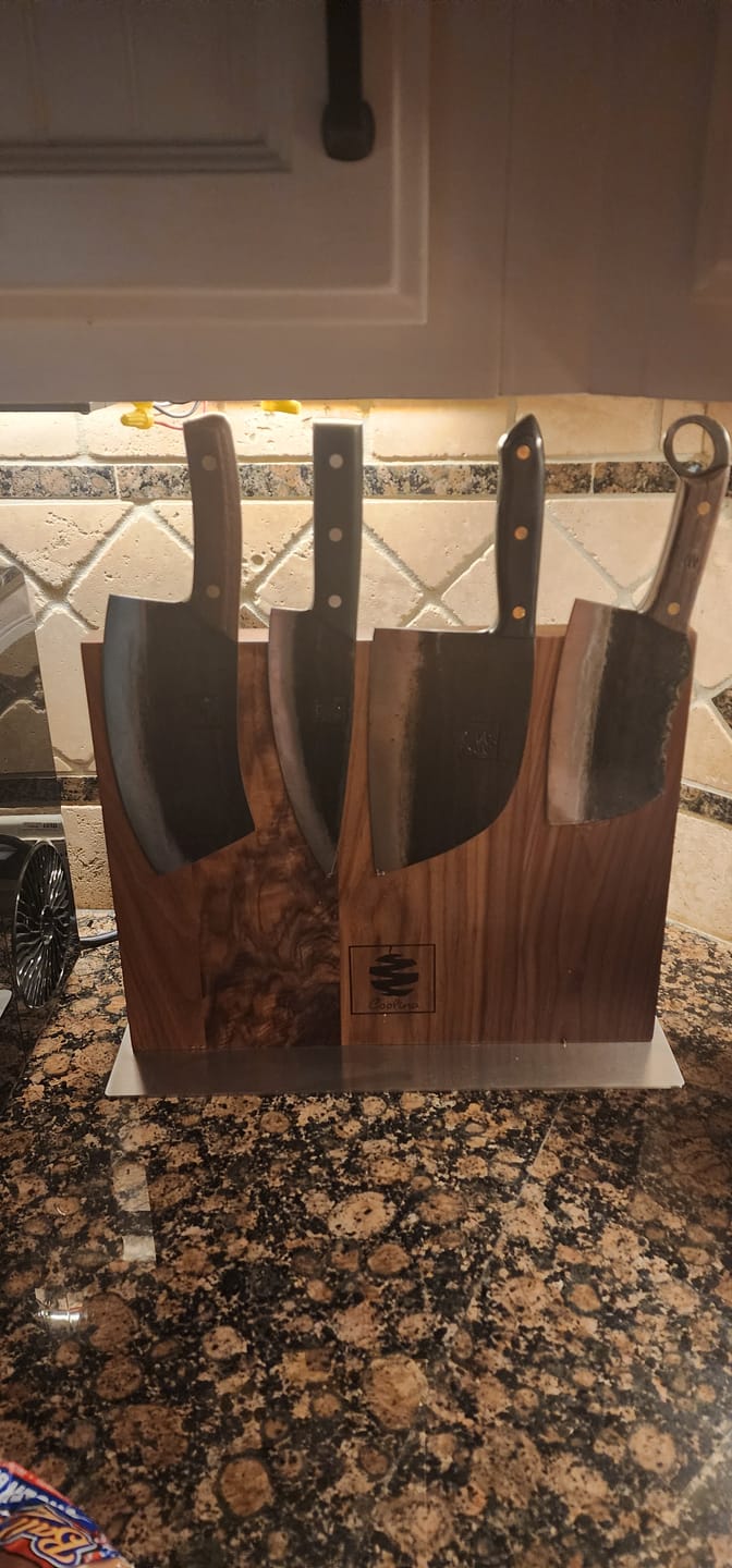 Customer photo review of FREE Walnut Magnetic Knives Holder