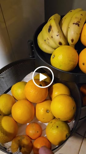 Customer video review of Estante Giratorio Redondo para Almacenamiento de Cocina | SpinShelf