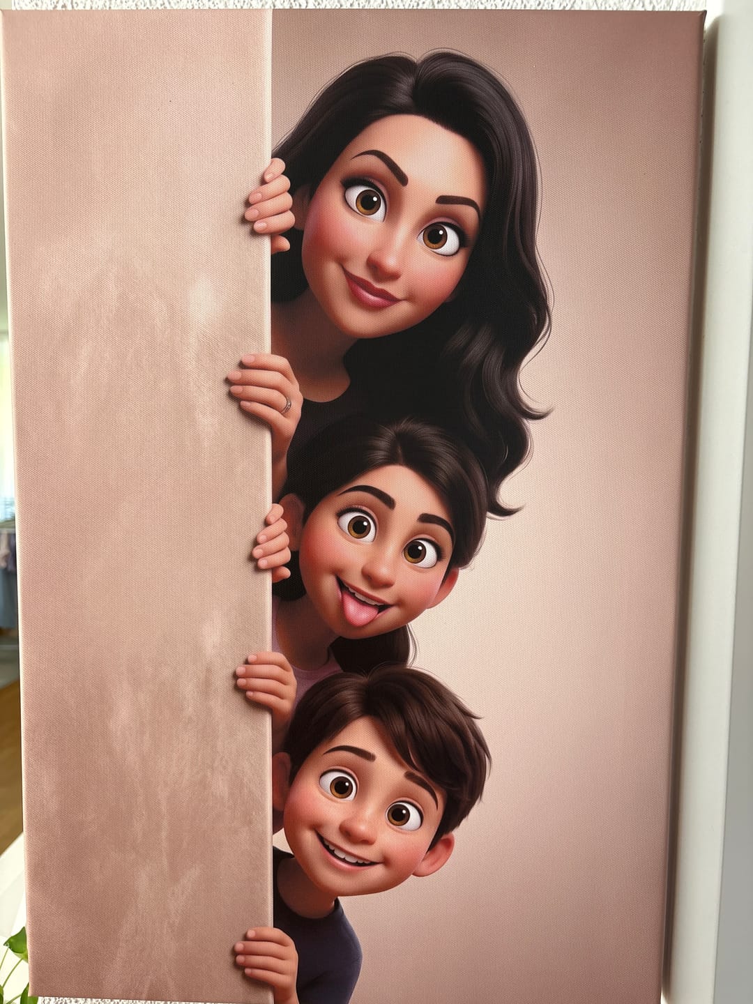 Customer photo review of Personalisierte Leinwand - Animiert hinter der Wand