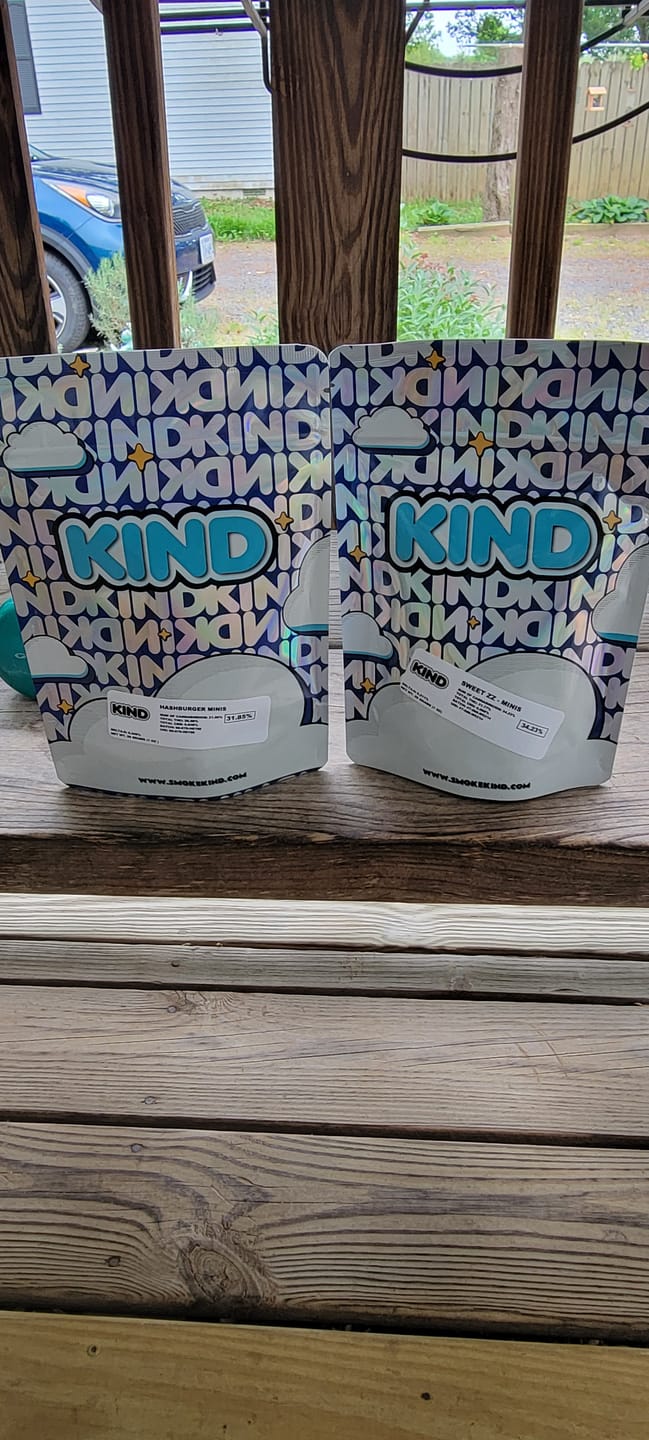 Customer photo review of Wedding Cake - 28 Grams Minis - Indica