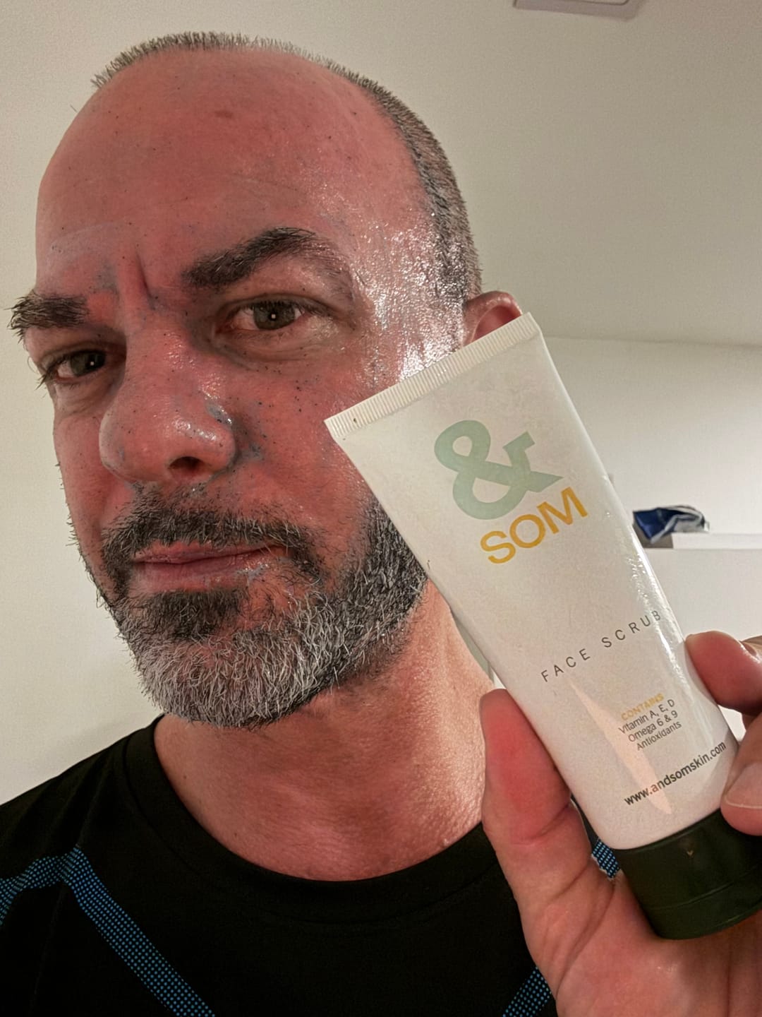 Customer photo review of The Men's Skincare Set