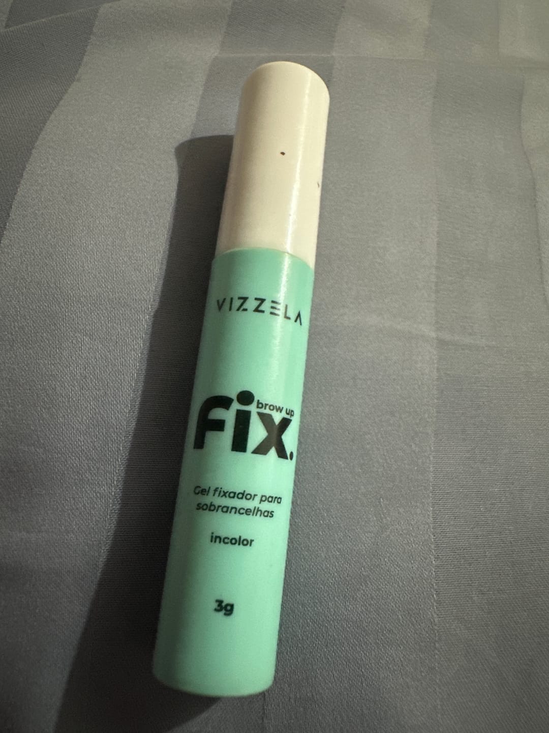 Customer photo review of Brow Up Fix - Gel Fixador para Sobrancelhas – Vizzela