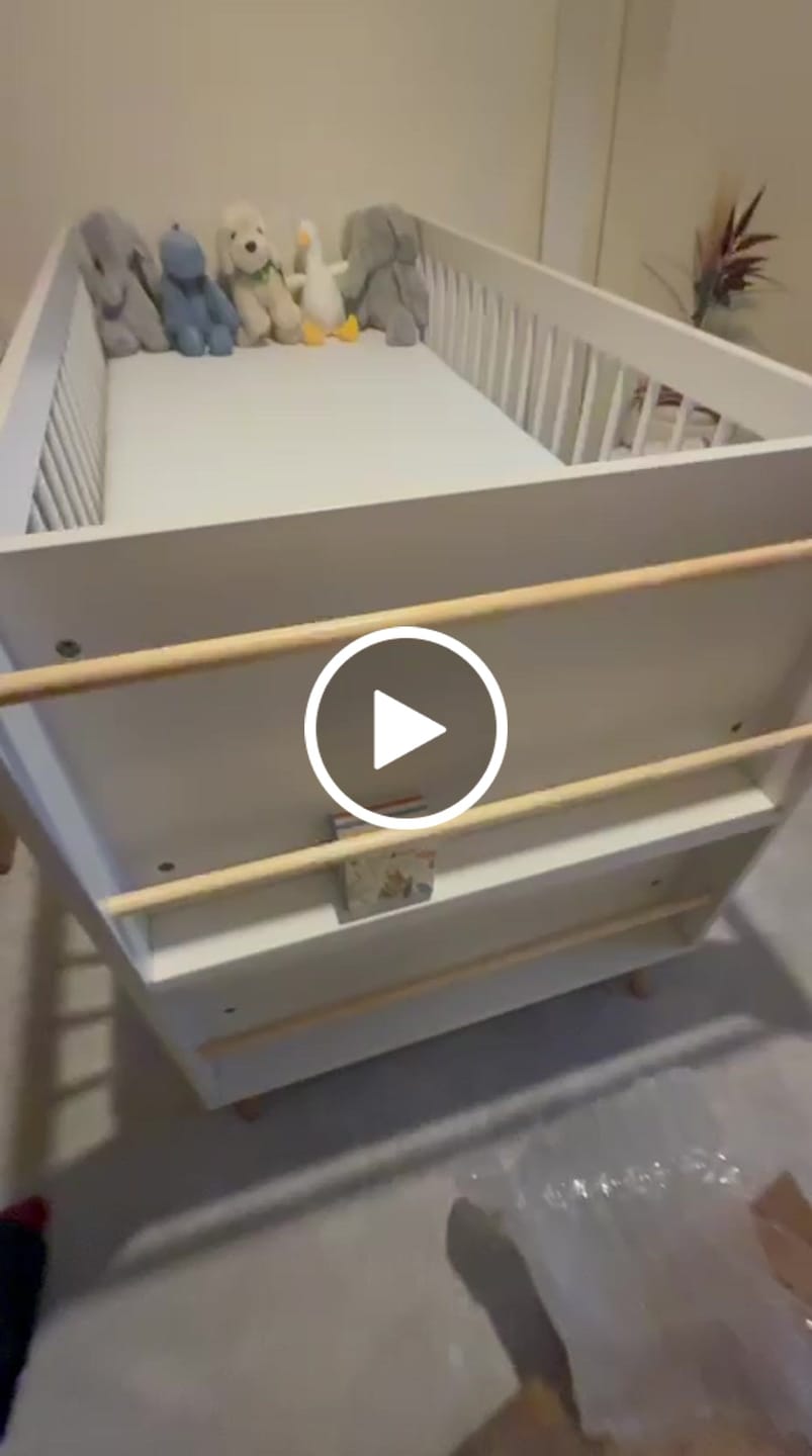 Customer video review of Baby Elegance Bandol Cot Bed