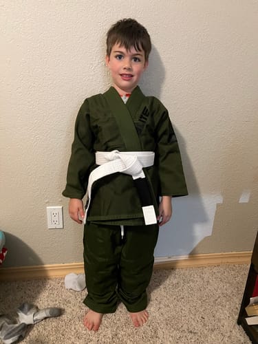 Customer photo review of Core Green Brazilian Jiu Jitsu Kids BJJ Gi